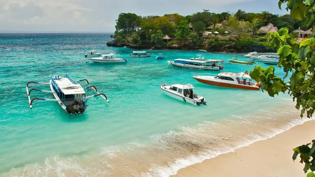 Nusa Lembongan Bucket List: Top 10 Amazing Things to See and Do